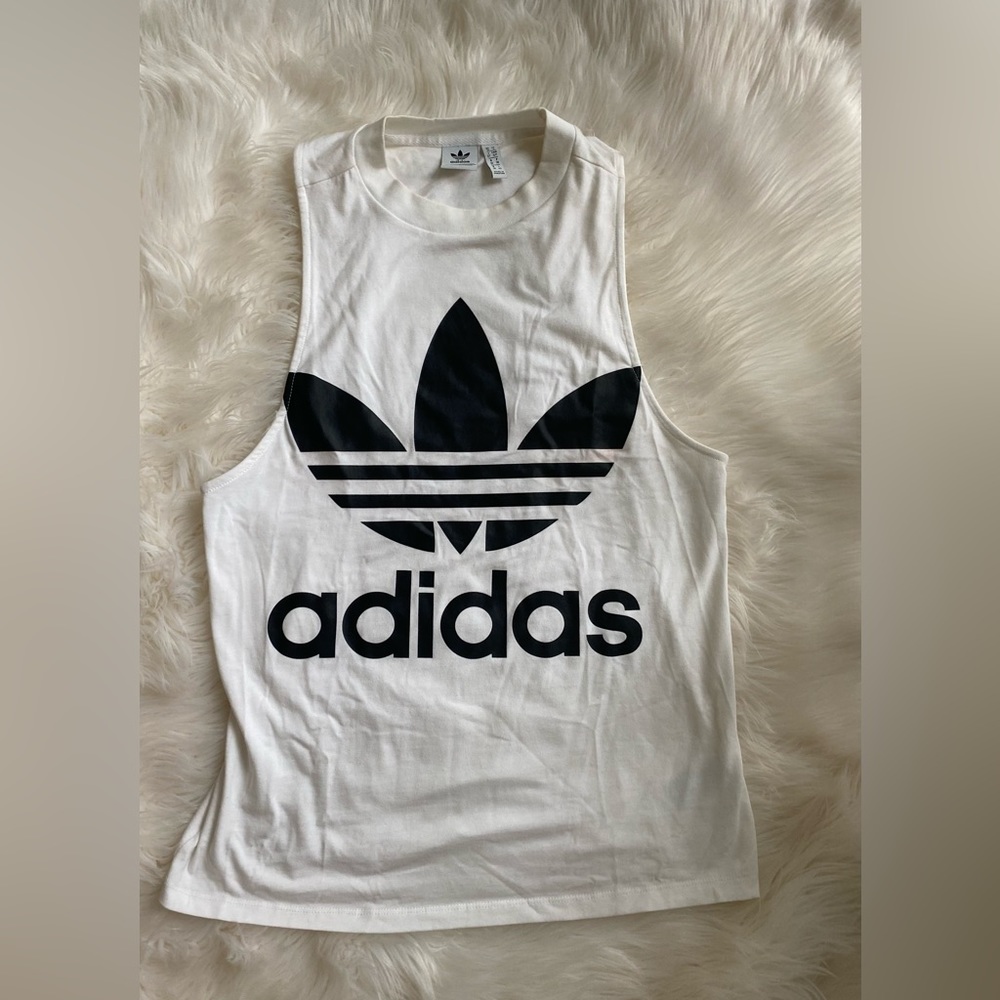 Adidas top - Picture 2 of 7